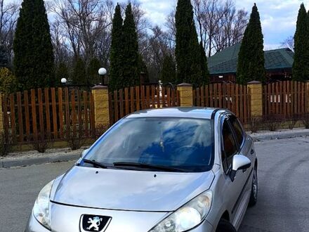 Пежо 207 2006 у Дніпро (Дніпропетровську) на Automoto.ua Сірий Пежо 207, об'ємом двигуна 1.6 л та пробігом 251 тис. км за 3000 $, фото 1 на Automoto.ua