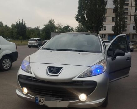 Серый Пежо 207, объемом двигателя 1.6 л и пробегом 124 тыс. км за 3950 $, фото 1 на Automoto.ua