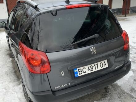 Сірий Пежо 207, об'ємом двигуна 1.4 л та пробігом 215 тис. км за 4600 $, фото 1 на Automoto.ua