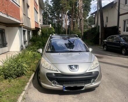 Серый Пежо 207, объемом двигателя 1.6 л и пробегом 124 тыс. км за 5600 $, фото 1 на Automoto.ua