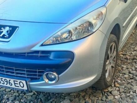 Пежо 207 2007 у Голованевске на Automoto.ua Сірий Пежо 207, об'ємом двигуна 1.6 л та пробігом 150 тис. км за 4750 $, фото 1 на Automoto.ua