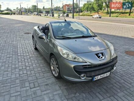 Серый Пежо 207, объемом двигателя 1.6 л и пробегом 160 тыс. км за 5400 $, фото 1 на Automoto.ua
