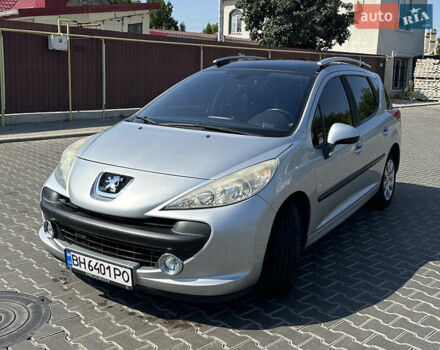 Серый Пежо 207, объемом двигателя 1.6 л и пробегом 230 тыс. км за 4700 $, фото 1 на Automoto.ua