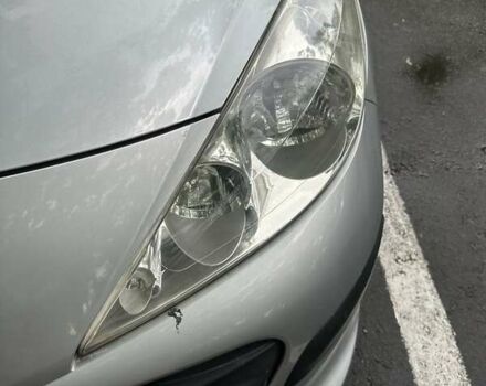 Серый Пежо 207, объемом двигателя 1.4 л и пробегом 205 тыс. км за 3500 $, фото 1 на Automoto.ua