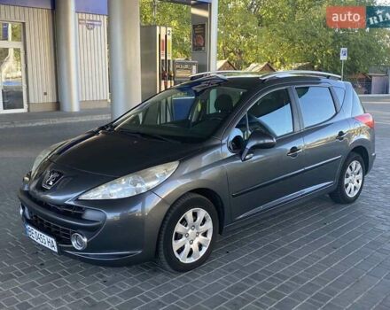 Серый Пежо 207, объемом двигателя 1.6 л и пробегом 229 тыс. км за 5500 $, фото 1 на Automoto.ua