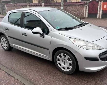 Серый Пежо 207, объемом двигателя 1.4 л и пробегом 154 тыс. км за 5500 $, фото 1 на Automoto.ua