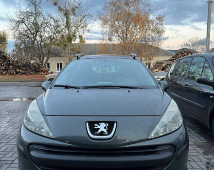 Пежо 207 2008 у Житомирі на Automoto.ua Сірий Пежо 207, об'ємом двигуна 1.4 л та пробігом 240 тис. км за 4700 $, фото 1 на Automoto.ua