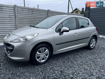 Серый Пежо 207, объемом двигателя 1.4 л и пробегом 200 тыс. км за 4199 $, фото 1 на Automoto.ua