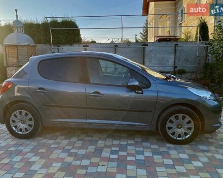 Серый Пежо 207, объемом двигателя 1.56 л и пробегом 218 тыс. км за 5400 $, фото 1 на Automoto.ua