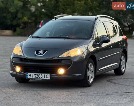Серый Пежо 207, объемом двигателя 1.4 л и пробегом 180 тыс. км за 5299 $, фото 1 на Automoto.ua