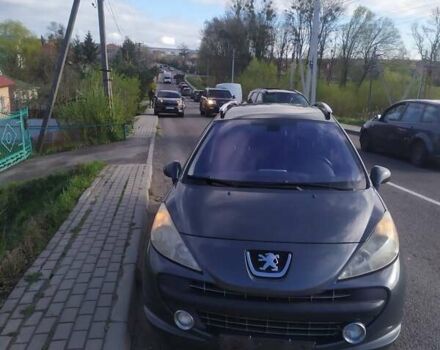 Сірий Пежо 207, об'ємом двигуна 1.6 л та пробігом 241 тис. км за 3500 $, фото 1 на Automoto.ua