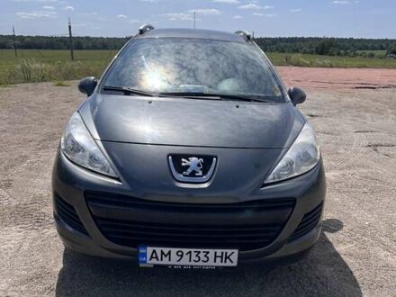 Серый Пежо 207, объемом двигателя 1.4 л и пробегом 155 тыс. км за 5000 $, фото 1 на Automoto.ua
