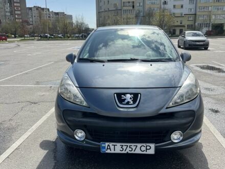 Пежо 207 2009 у Івано-Франківську на Automoto.ua Сірий Пежо 207, об'ємом двигуна 1.4 л та пробігом 209 тис. км за 3500 $, фото 1 на Automoto.ua
