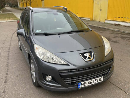 Серый Пежо 207, объемом двигателя 1.6 л и пробегом 219 тыс. км за 5800 $, фото 1 на Automoto.ua