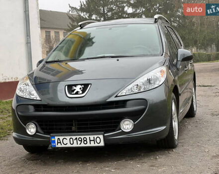 Серый Пежо 207, объемом двигателя 1.4 л и пробегом 126 тыс. км за 4800 $, фото 1 на Automoto.ua