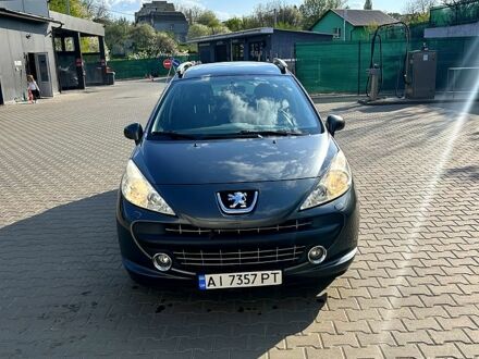 Пежо 207 2009 в Обухове на Automoto.ua Серый Пежо 207, объемом двигателя 1.6 л и пробегом 160 тыс. км за 6300 $, фото 1 на Automoto.ua
