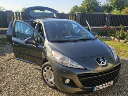 Серый Пежо 207, объемом двигателя 1 л и пробегом 194 тыс. км за 4999 $, фото 1 на Automoto.ua
