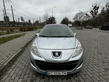 Сірий Пежо 207, об'ємом двигуна 1.36 л та пробігом 156 тис. км за 3400 $, фото 1 на Automoto.ua