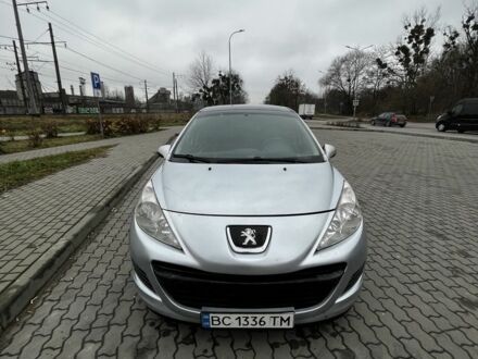 Сірий Пежо 207, об'ємом двигуна 1.4 л та пробігом 156 тис. км за 3800 $, фото 1 на Automoto.ua