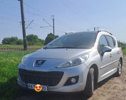 Сірий Пежо 207, об'ємом двигуна 1.4 л та пробігом 137 тис. км за 9322 $, фото 1 на Automoto.ua
