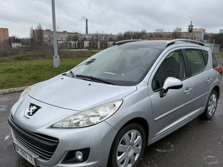 Серый Пежо 207, объемом двигателя 1.6 л и пробегом 204 тыс. км за 4750 $, фото 1 на Automoto.ua
