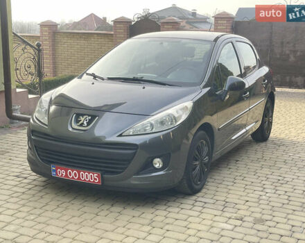 Серый Пежо 207, объемом двигателя 1.4 л и пробегом 151 тыс. км за 4750 $, фото 1 на Automoto.ua