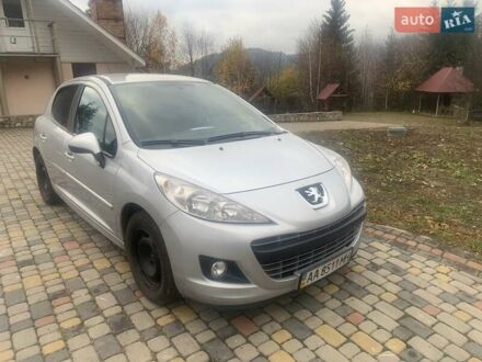 Серый Пежо 207, объемом двигателя 1.4 л и пробегом 270 тыс. км за 4250 $, фото 1 на Automoto.ua