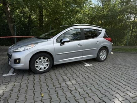 Серый Пежо 207, объемом двигателя 1.6 л и пробегом 203 тыс. км за 5799 $, фото 1 на Automoto.ua