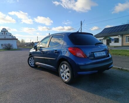 Синий Пежо 207, объемом двигателя 1.4 л и пробегом 196 тыс. км за 3999 $, фото 5 на Automoto.ua