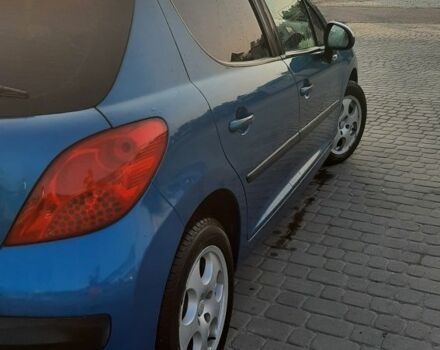 Синий Пежо 207, объемом двигателя 1.4 л и пробегом 225 тыс. км за 3700 $, фото 2 на Automoto.ua