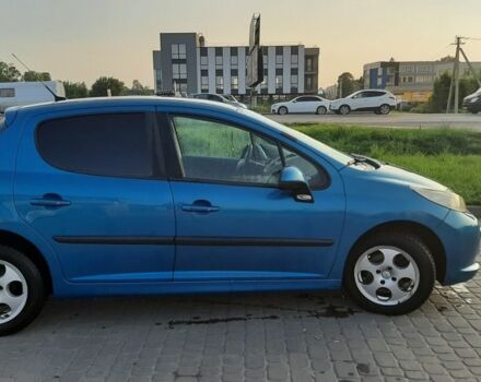 Синий Пежо 207, объемом двигателя 1.4 л и пробегом 225 тыс. км за 3700 $, фото 3 на Automoto.ua