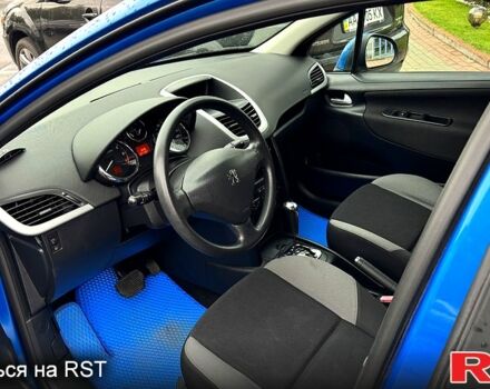 Синій Пежо 207, об'ємом двигуна 1.6 л та пробігом 135 тис. км за 5500 $, фото 2 на Automoto.ua