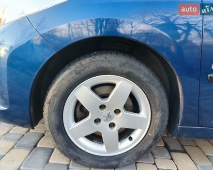 Синий Пежо 207, объемом двигателя 1.4 л и пробегом 91 тыс. км за 4600 $, фото 5 на Automoto.ua