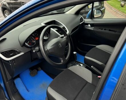 Синий Пежо 207, объемом двигателя 1.6 л и пробегом 135 тыс. км за 5300 $, фото 7 на Automoto.ua