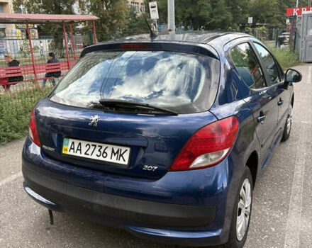 Синий Пежо 207, объемом двигателя 1.36 л и пробегом 203 тыс. км за 3900 $, фото 4 на Automoto.ua