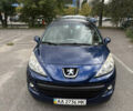 Синий Пежо 207, объемом двигателя 1.36 л и пробегом 203 тыс. км за 3900 $, фото 1 на Automoto.ua