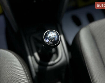 Пежо 207 2010 в Львове на Automoto.ua Синий Пежо 207, объемом двигателя 1.36 л и пробегом 117 тыс. км за 4300 $, фото 14 на Automoto.ua