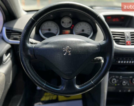 Пежо 207 2010 в Львове на Automoto.ua Синий Пежо 207, объемом двигателя 1.36 л и пробегом 117 тыс. км за 4300 $, фото 10 на Automoto.ua