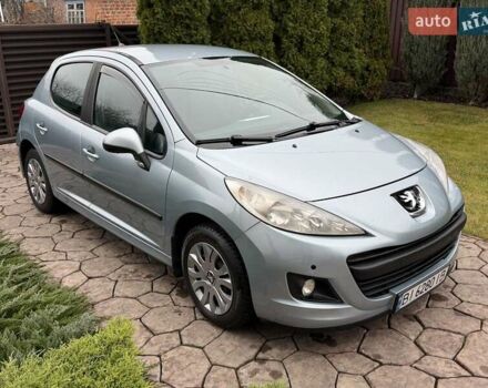 Синий Пежо 207, объемом двигателя 1.6 л и пробегом 115 тыс. км за 6700 $, фото 2 на Automoto.ua