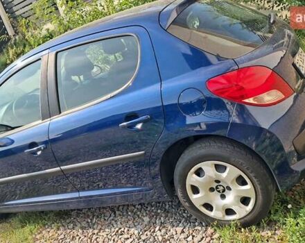 Синій Пежо 207, об'ємом двигуна 1.36 л та пробігом 125 тис. км за 5000 $, фото 6 на Automoto.ua