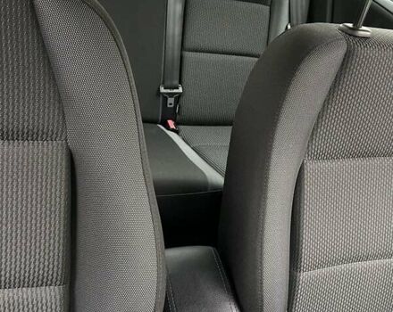 Пежо 207 2010 в Киеве на Automoto.ua Синий Пежо 207, объемом двигателя 1.36 л и пробегом 76 тыс. км за 6998 $, фото 9 на Automoto.ua