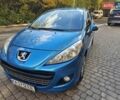Синий Пежо 207, объемом двигателя 1.36 л и пробегом 215 тыс. км за 4500 $, фото 1 на Automoto.ua