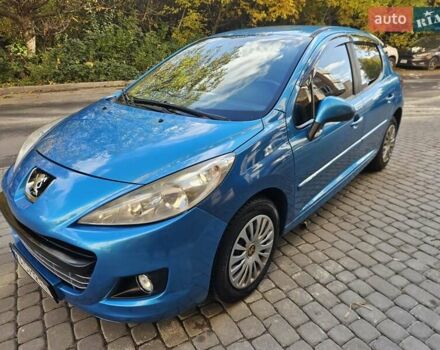 Синий Пежо 207, объемом двигателя 1.36 л и пробегом 215 тыс. км за 4500 $, фото 1 на Automoto.ua