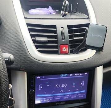 Синій Пежо 207, об'ємом двигуна 1.36 л та пробігом 284 тис. км за 4699 $, фото 7 на Automoto.ua