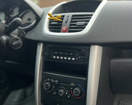 Синий Пежо 207, объемом двигателя 1.36 л и пробегом 95 тыс. км за 5199 $, фото 15 на Automoto.ua