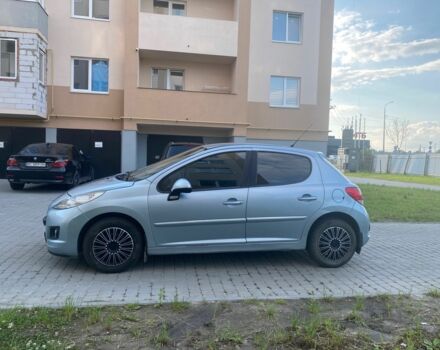 Синій Пежо 207, об'ємом двигуна 1.4 л та пробігом 199 тис. км за 3818 $, фото 1 на Automoto.ua