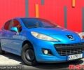 Синий Пежо 207, объемом двигателя 1.4 л и пробегом 295 тыс. км за 3750 $, фото 1 на Automoto.ua