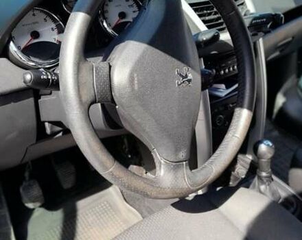 Синій Пежо 207, об'ємом двигуна 1.4 л та пробігом 133 тис. км за 4400 $, фото 2 на Automoto.ua