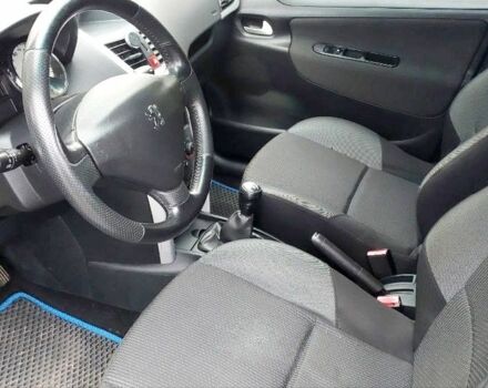 Синій Пежо 207, об'ємом двигуна 1.4 л та пробігом 214 тис. км за 4900 $, фото 6 на Automoto.ua