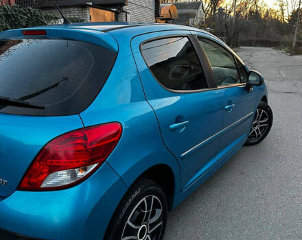 Синий Пежо 207, объемом двигателя 1.36 л и пробегом 200 тыс. км за 5000 $, фото 7 на Automoto.ua